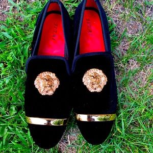Brand new mens velvet shoes